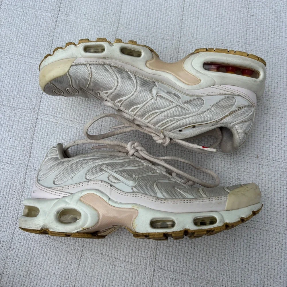 Nike women air